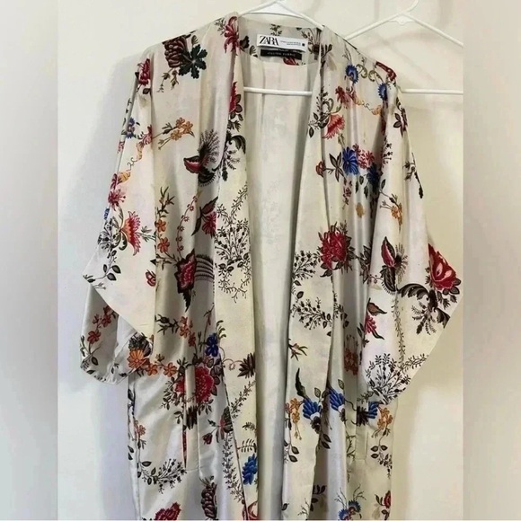 Zara Moroccan Italian Fabric Multicolor Floral Duster - Picture 3 of 5